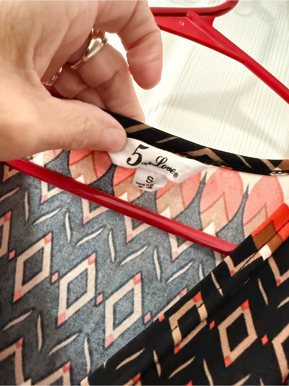 5th & Love Orange and Black Geometric Maxi Dress - Picture 3 of 3